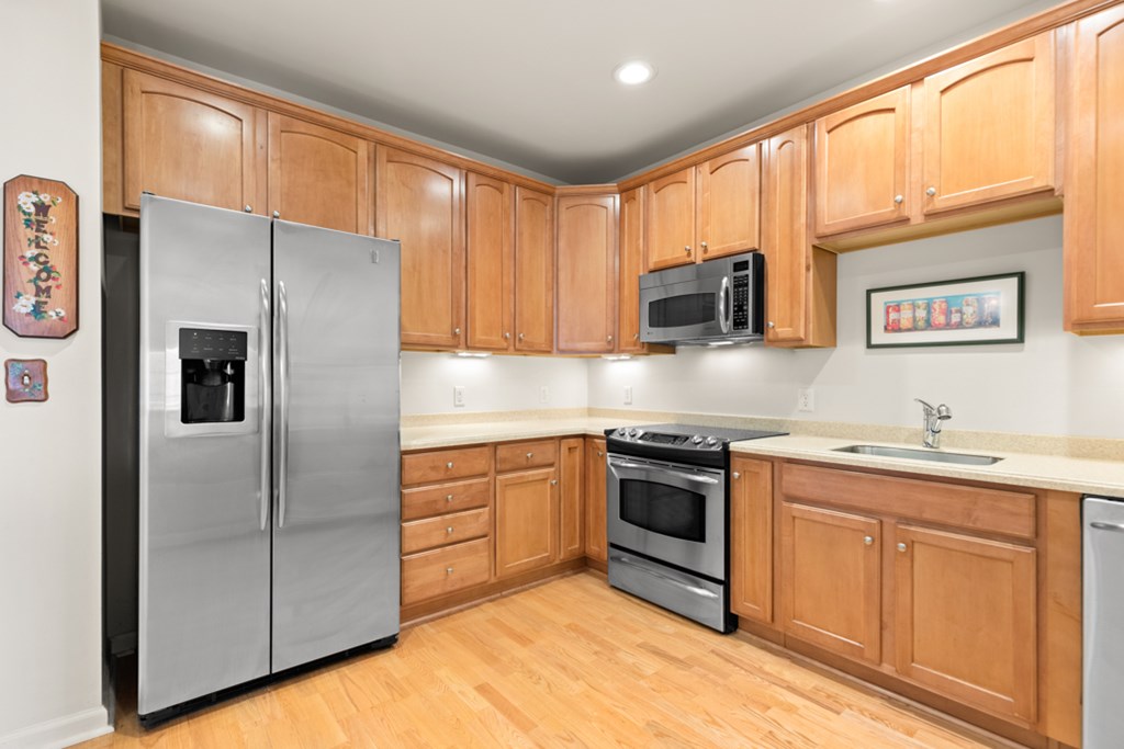 107 Clocktower Drive, Unit 3302 Waltham, MA 02452 - Photo 16 of 30