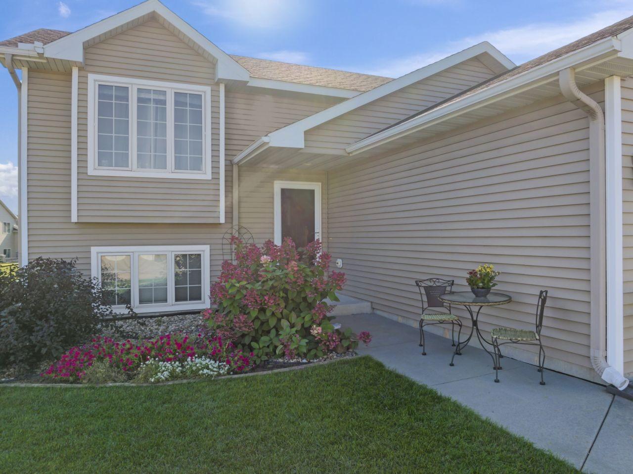 2794 Tomah Place Northwest Rochester, MN 55901 - Photo 5 of 9