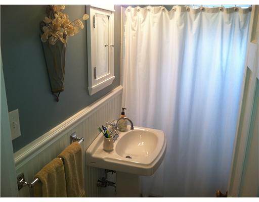 28 Stilley Road Whitehall, PA 15227 - Photo 14 of 16 Full Bath.