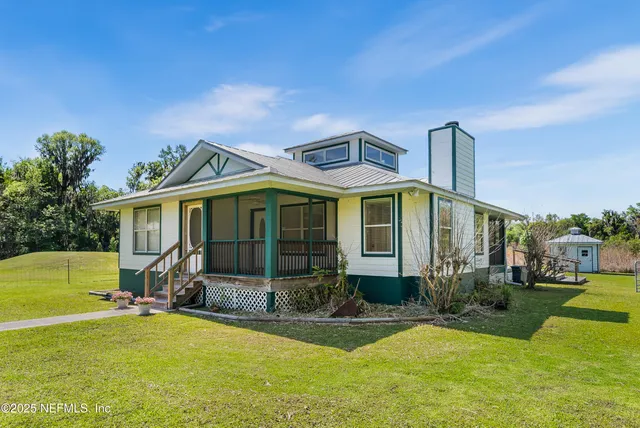 $795,000 | 22706 Southeast US Highway 301, Hawthorne, FL 32640