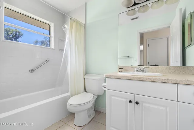 $795,000 | 22706 Southeast US Highway 301, Hawthorne, FL 32640