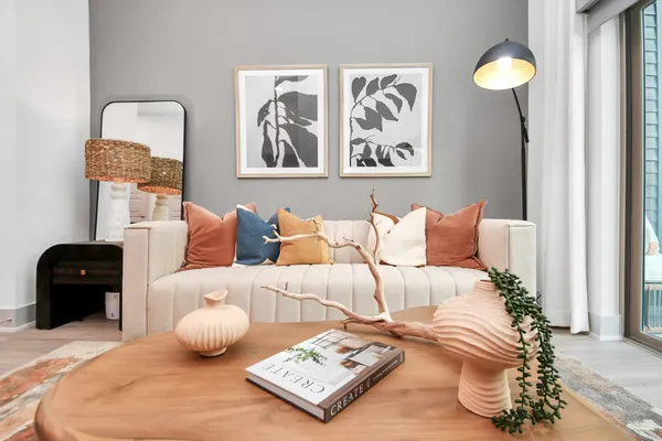 $2,665 | 1617 Enid Street, Unit 409, Houston, TX 77009