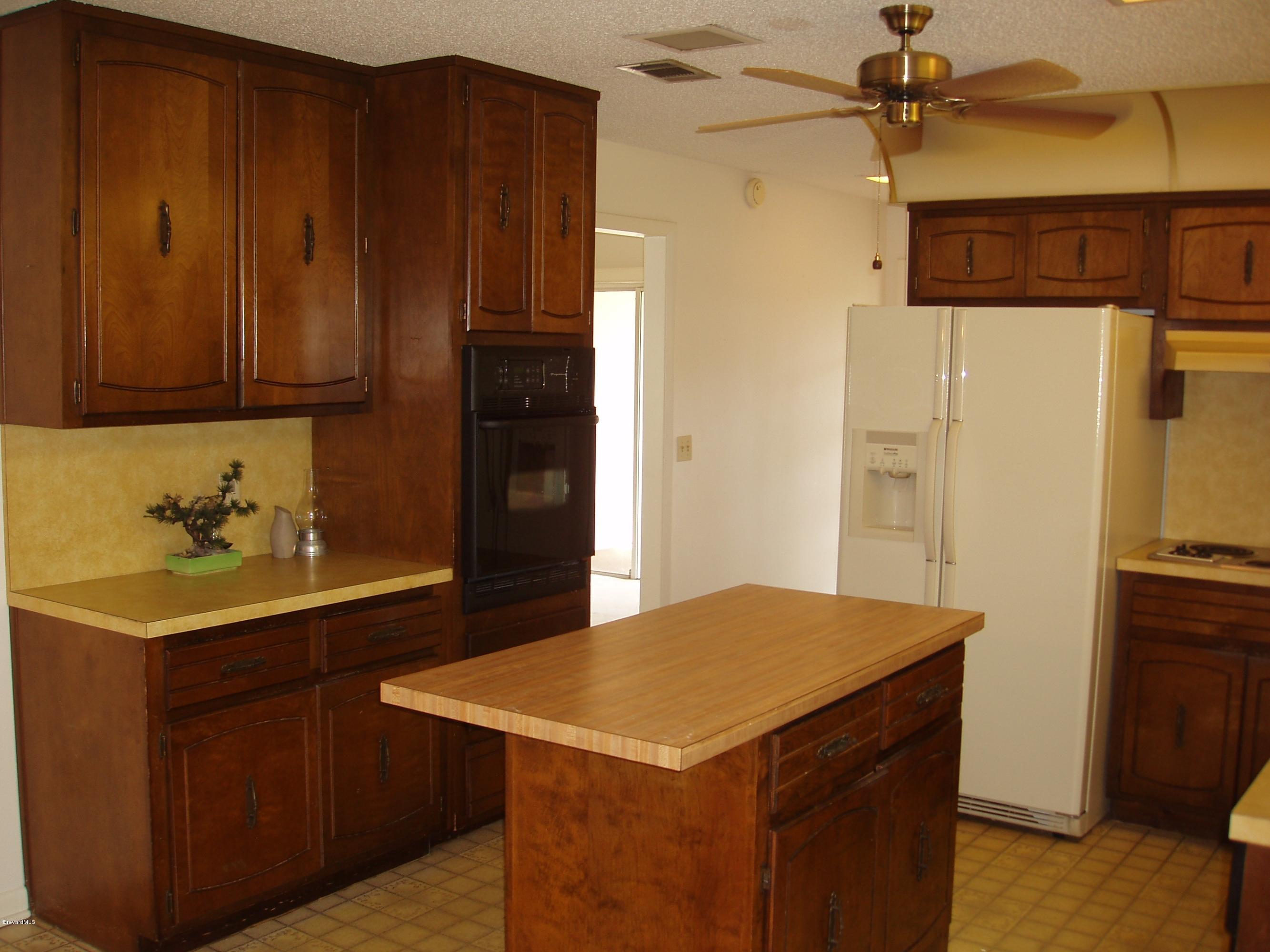 187 Sand Pine Road Indialantic, FL 32903 - Photo 10 of 29 Kitchen Wall Oven