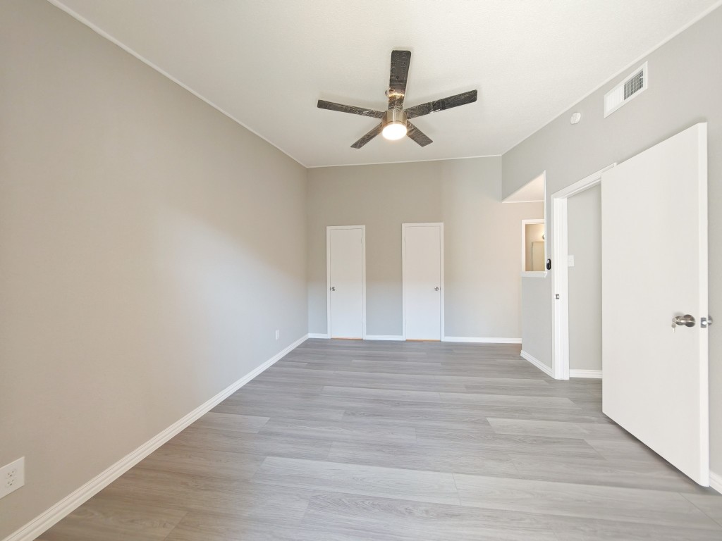 8100 Cambridge Street, Unit 28 Houston, TX 77054 - Photo 17 of 29