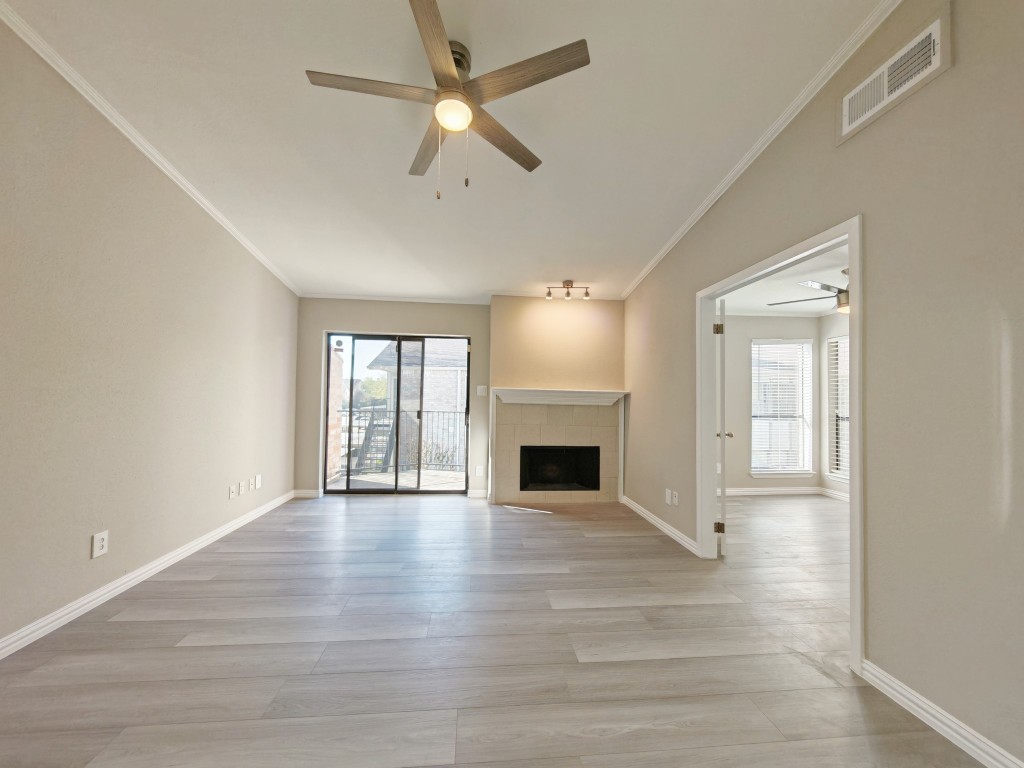 8100 Cambridge Street, Unit 28 Houston, TX 77054 - Photo 4 of 29