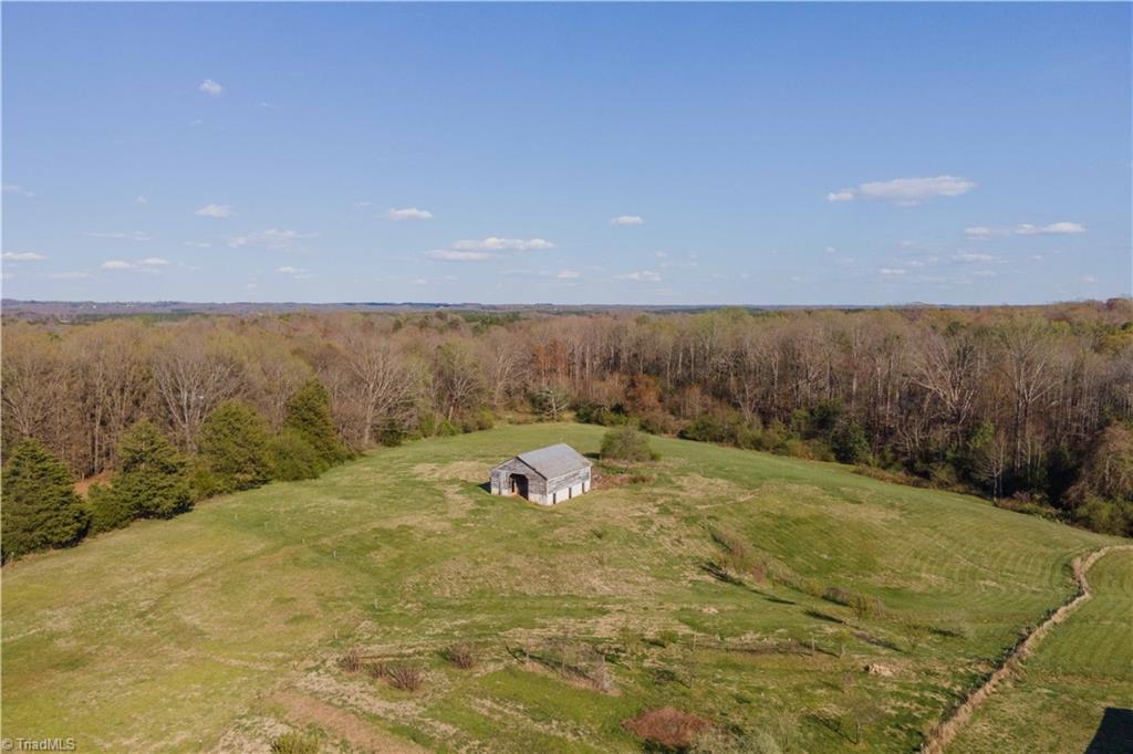 3526 Harmony Highway Harmony, NC 28634 - Photo 11 of 49