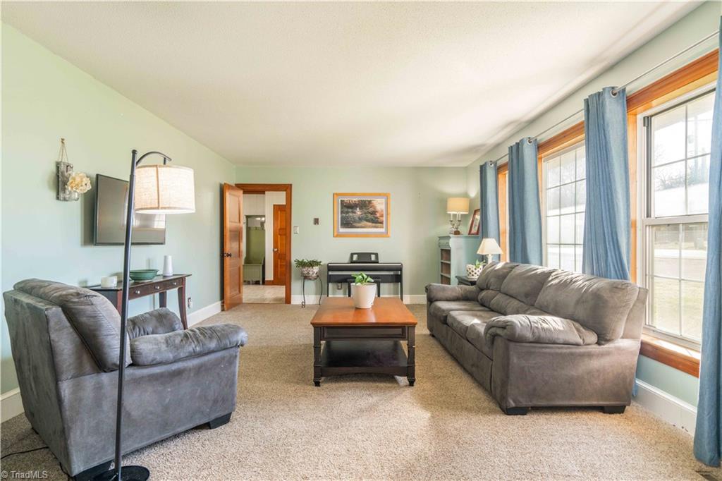 3526 Harmony Highway Harmony, NC 28634 - Photo 17 of 49