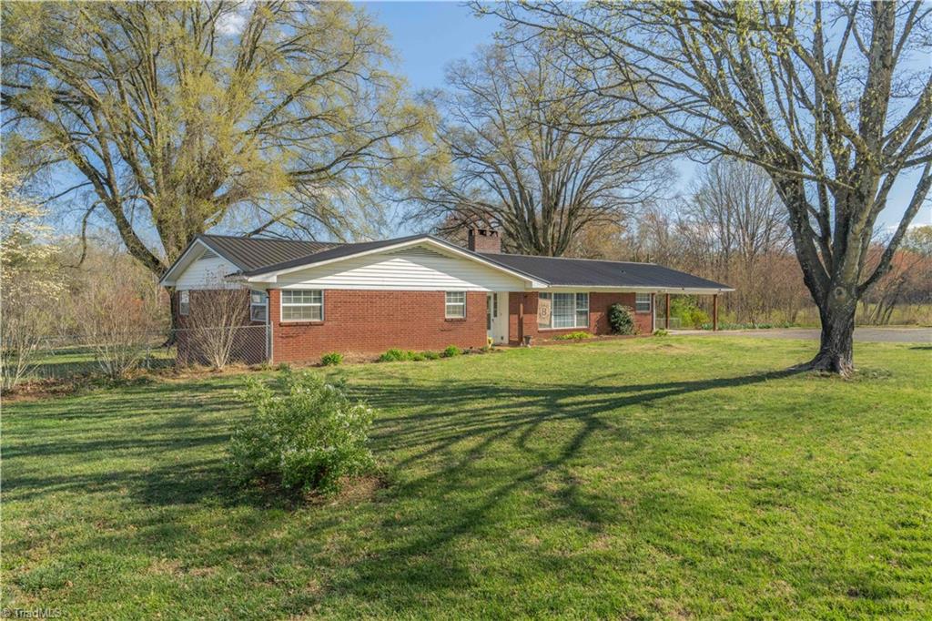 3526 Harmony Highway Harmony, NC 28634 - Photo 2 of 49