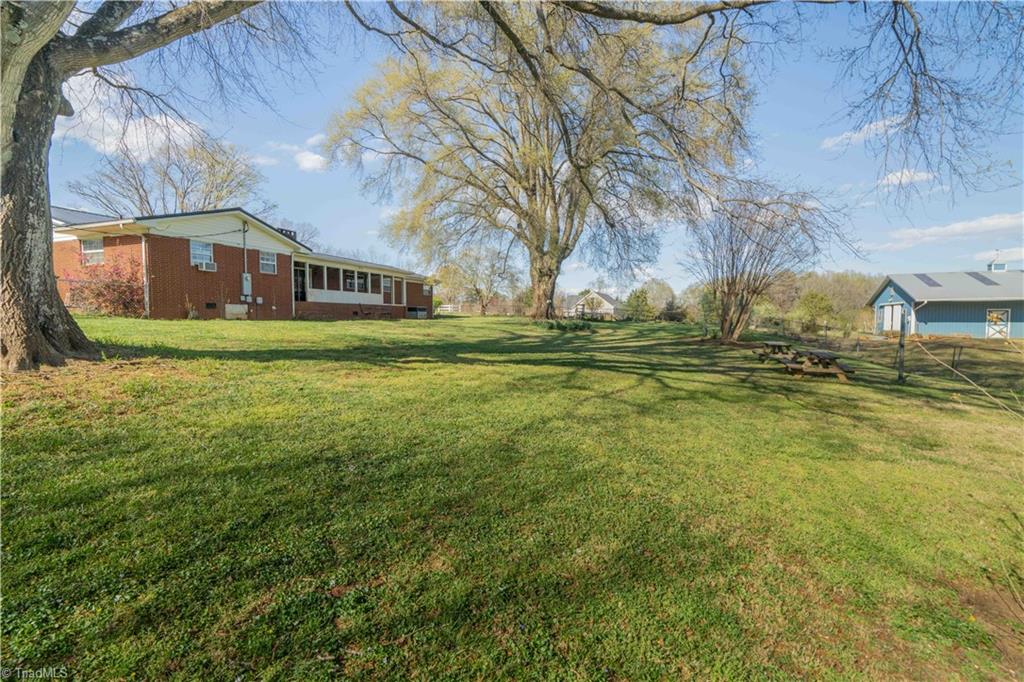 3526 Harmony Highway Harmony, NC 28634 - Photo 41 of 49