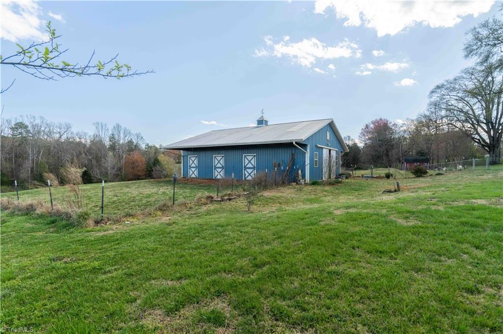 3526 Harmony Highway Harmony, NC 28634 - Photo 6 of 49