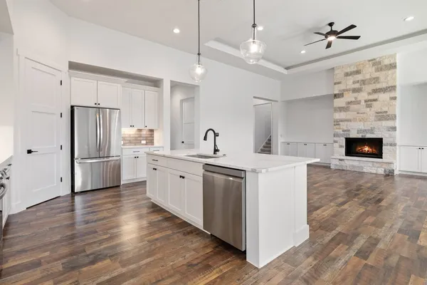 $765,000 | 47 Peace Pipe, Wimberley, TX 78676