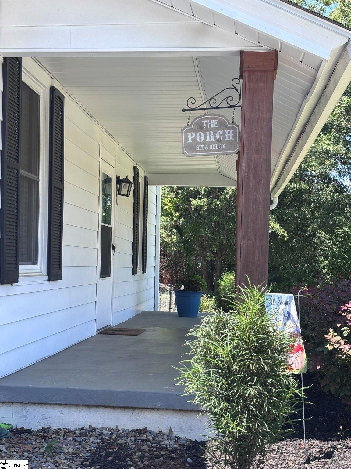 7 Haynes Street Greer, SC 29650 - Photo 6 of 40