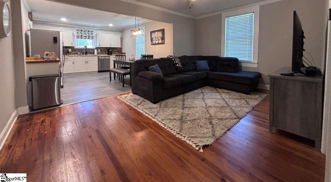 7 Haynes Street Greer, SC 29650 - Photo 10 of 40