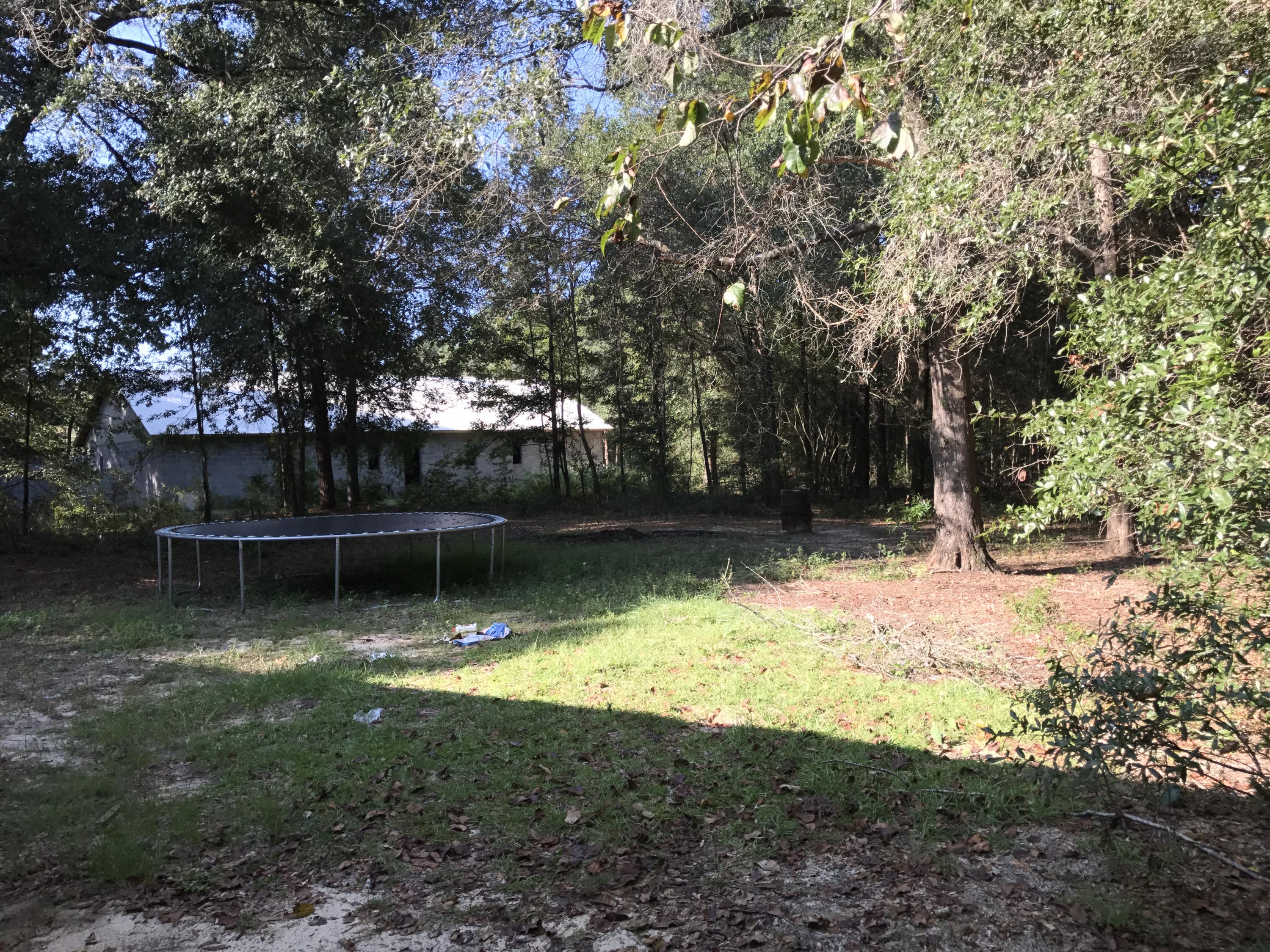 136 South Norwood Road DeFuniak Springs, FL 32435 - Photo 6 of 14 Gallery Image 6