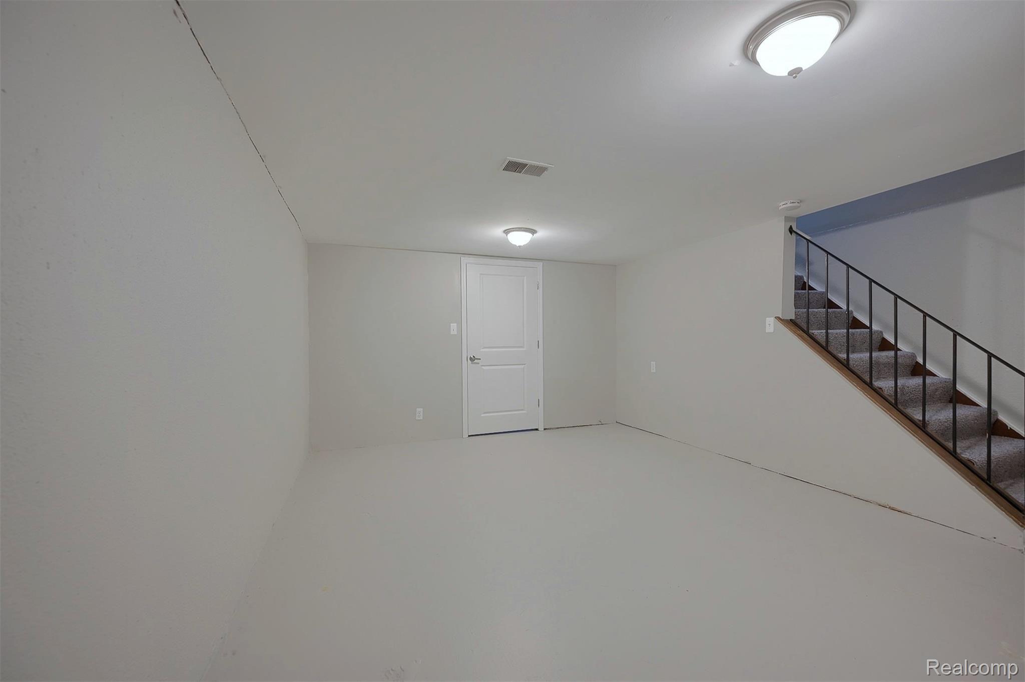 3116 Summers Road Keego Harbor, MI 48320 - Photo 19 of 25 19-Finished-Lower-Level-ll.jpg