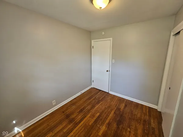 $1,495 | 2107 West Coil Street, Indianapolis, IN 46260