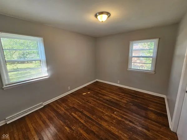 $1,495 | 2107 West Coil Street, Indianapolis, IN 46260