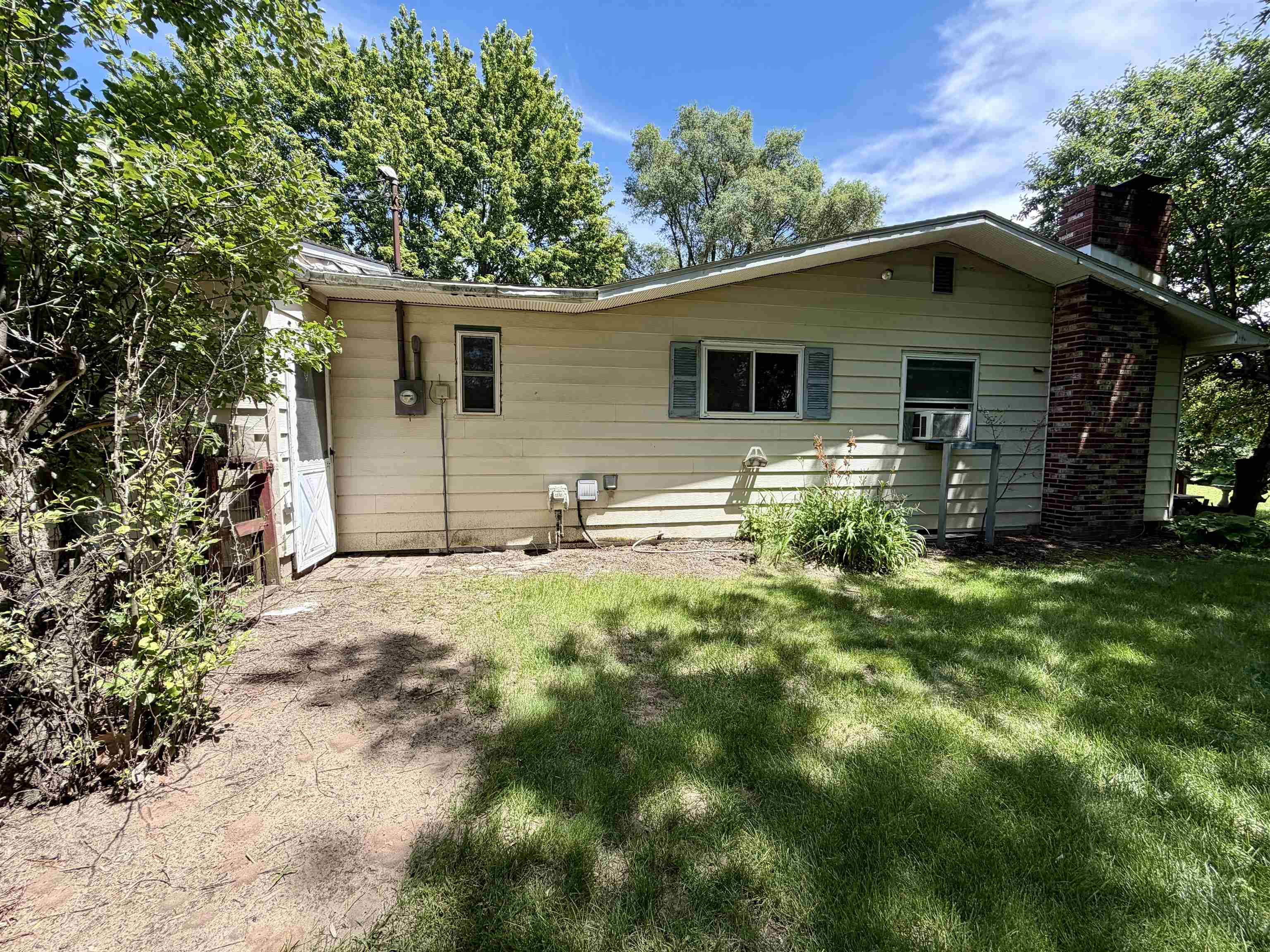 1400 Wetters Road Kawkawlin, MI 48631 - Photo 6 of 31