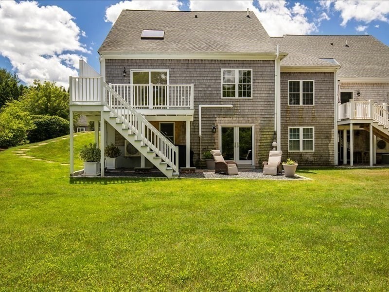 11 Stratford Ridge, Unit 11 Mashpee, MA 02649 - Photo 2 of 41