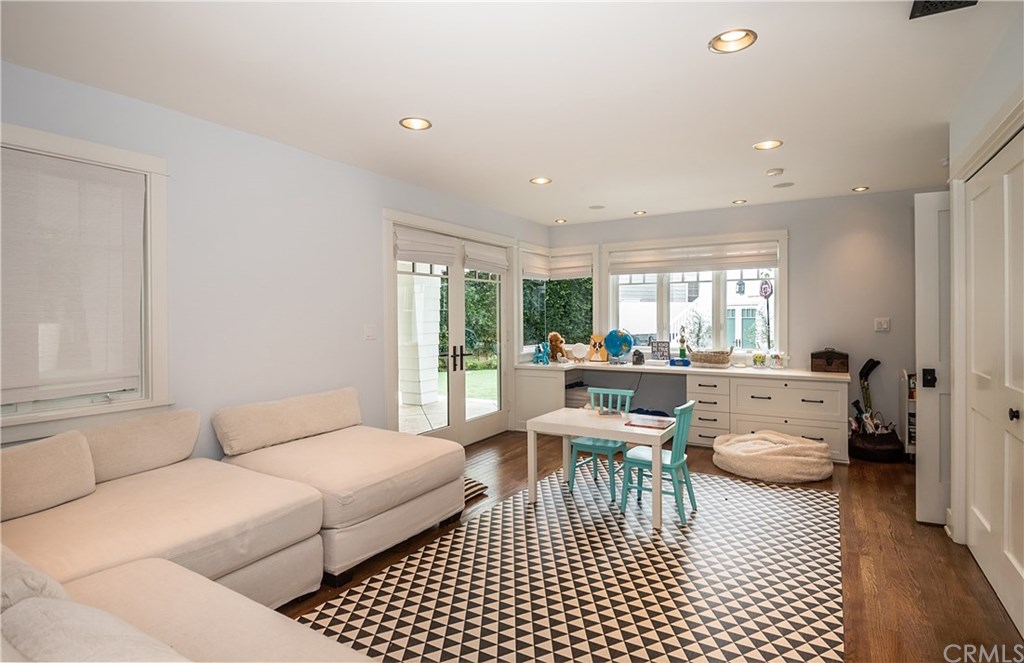 2104 Flournoy Road Manhattan Beach, CA 90266 - Photo 31 of 38