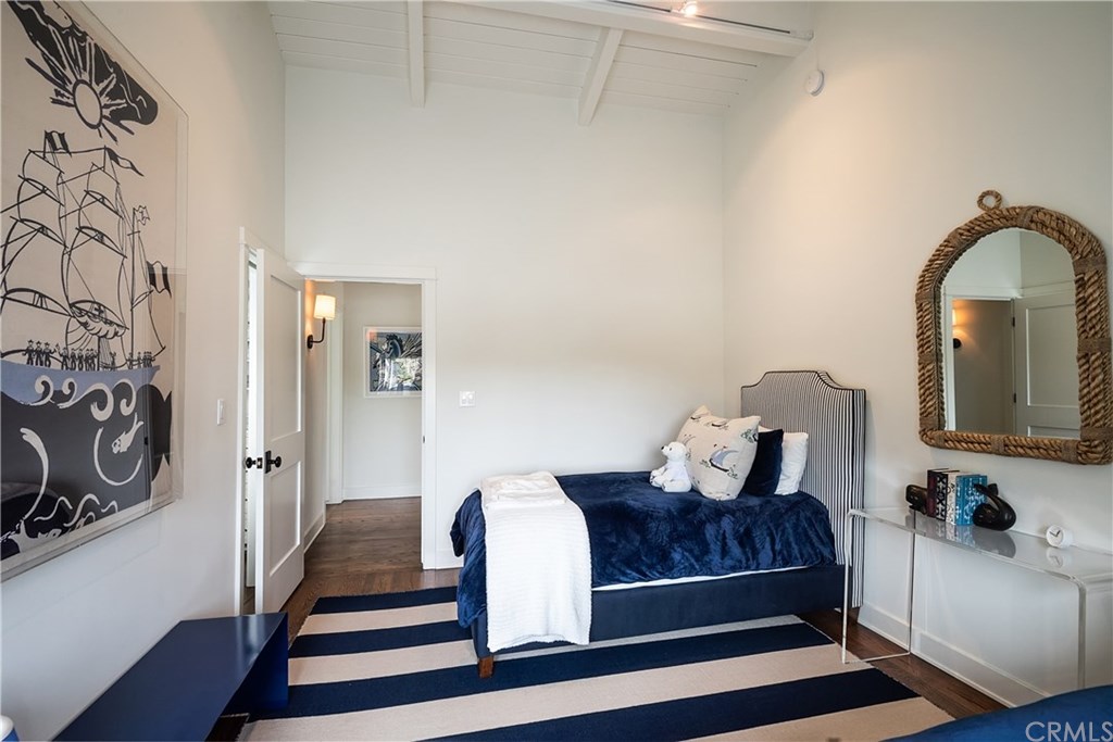 2104 Flournoy Road Manhattan Beach, CA 90266 - Photo 32 of 38