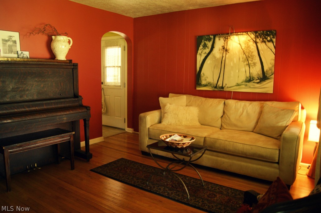 4859 Arbor Road Southwest Canton, OH 44710 - Photo 5 of 18 Gallery Image 5