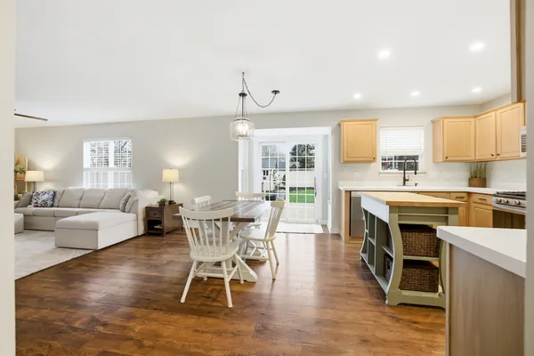 $615,000 | 1331 South 7th Street, St. Charles, IL 60174