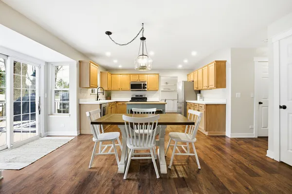 $615,000 | 1331 South 7th Street, St. Charles, IL 60174
