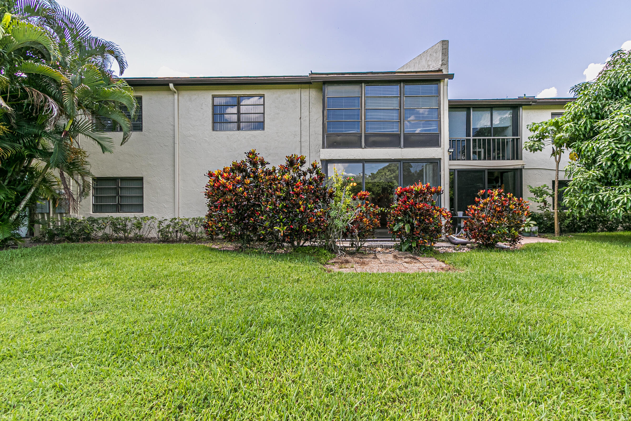 8535 Casa Del Lago, Unit 37E Boca Raton, FL 33433 - Photo 32 of 39 8535-13