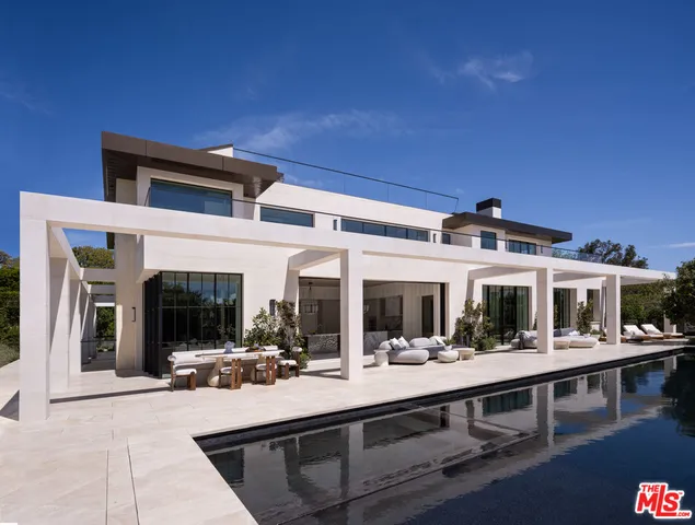 a view of a green field