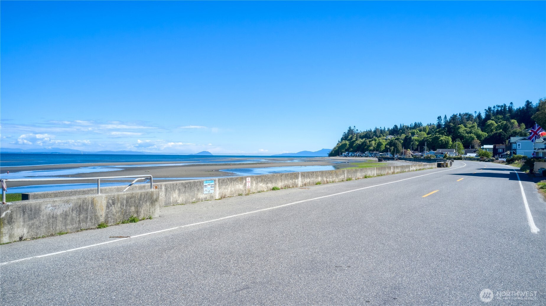 2020 Province Road Point Roberts, WA 98281 - Photo 22 of 24 Gallery Image 22