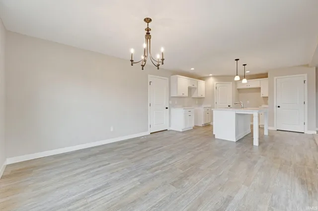 $304,900 | 4805 Falcon Parkway, New Haven, IN 46774