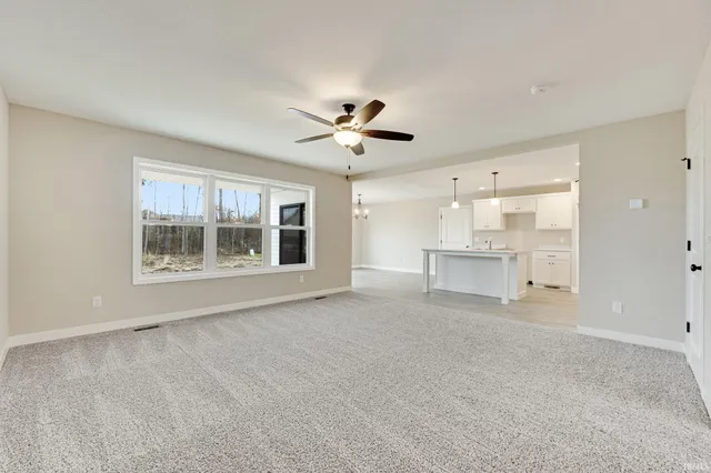 $304,900 | 4805 Falcon Parkway, New Haven, IN 46774