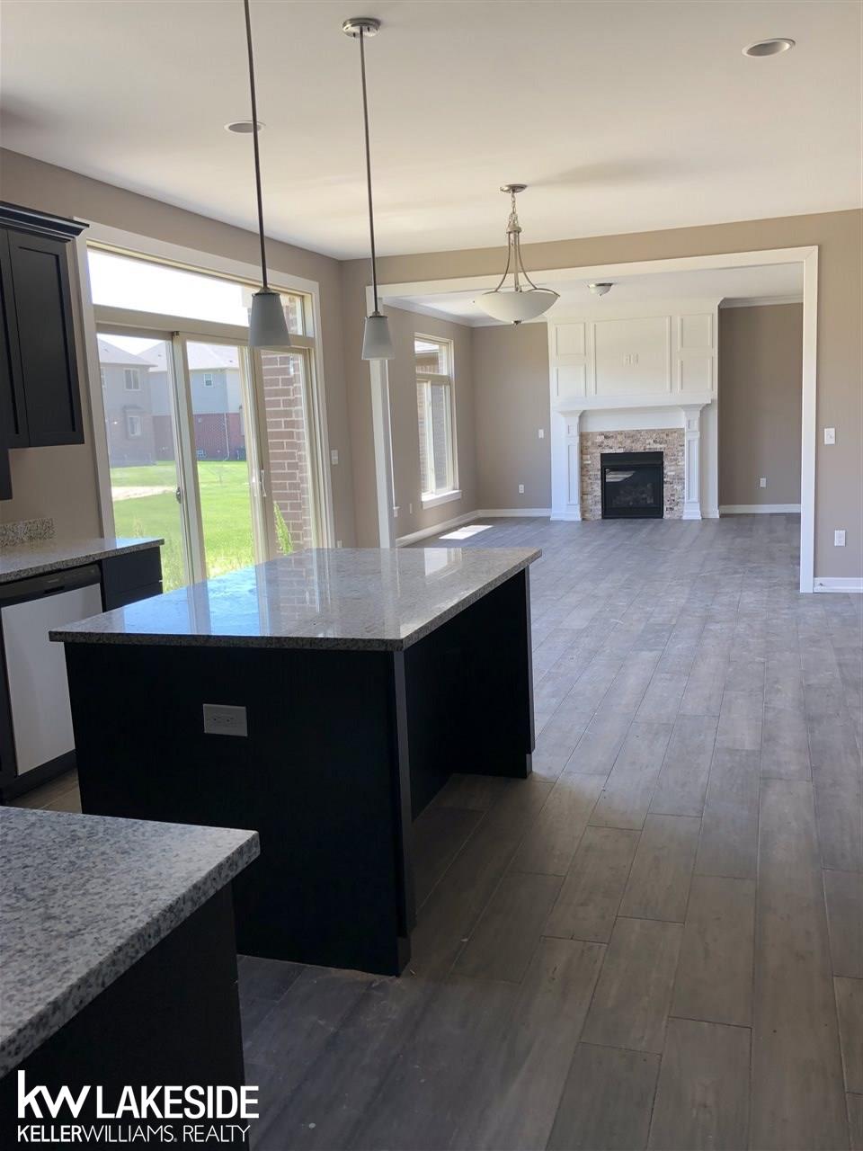 49238 Ridgeview Drive Macomb, MI 48044 - Photo 13 of 30
