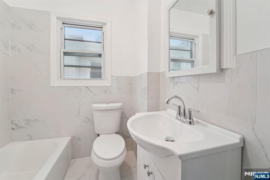 50 Riggs Place West Orange, NJ 07052 - Photo 25 of 29