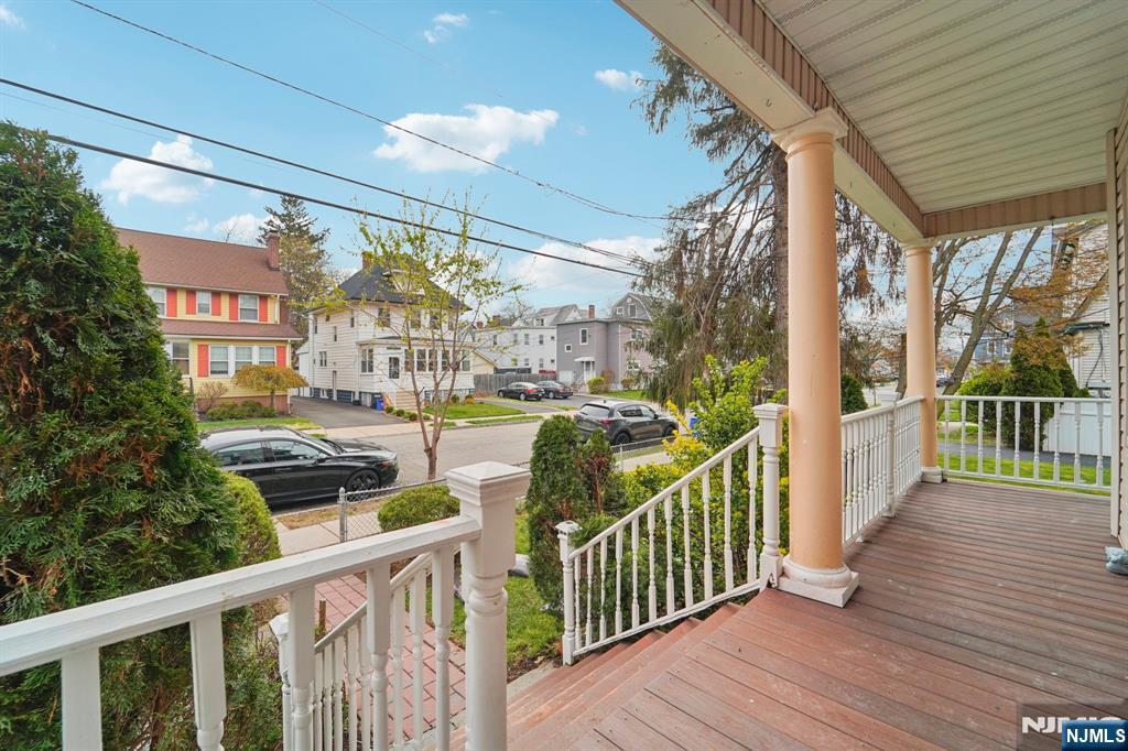 50 Riggs Place West Orange, NJ 07052 - Photo 3 of 29