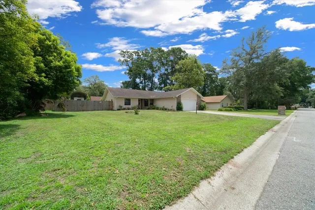 $399,900 | 1025 Southeast 56th Court, Ocala, FL 34480