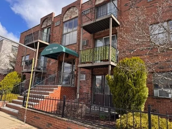 $309,900 | 358 Broadway, Unit 20, Lynn, MA 01904