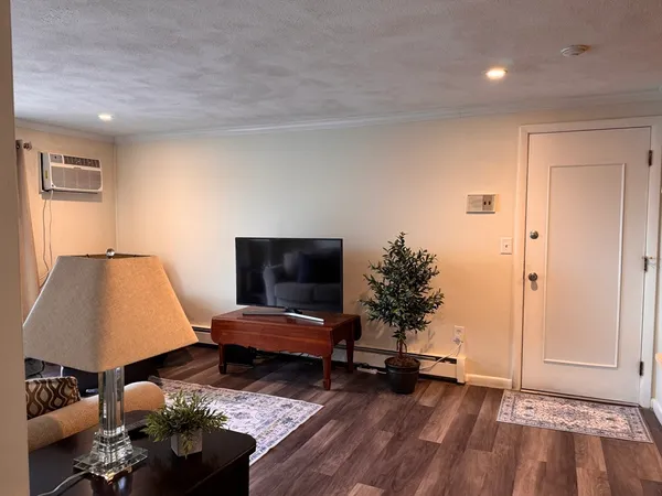 $309,900 | 358 Broadway, Unit 20, Lynn, MA 01904