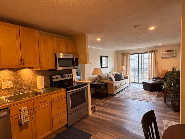 $309,900 | 358 Broadway, Unit 20, Lynn, MA 01904