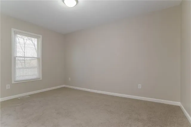 $2,445 | 7 Sherry Court, Smithville, MO 64089