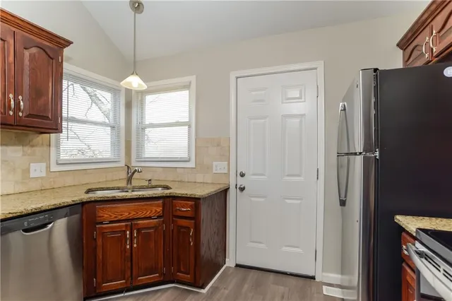 $2,445 | 7 Sherry Court, Smithville, MO 64089