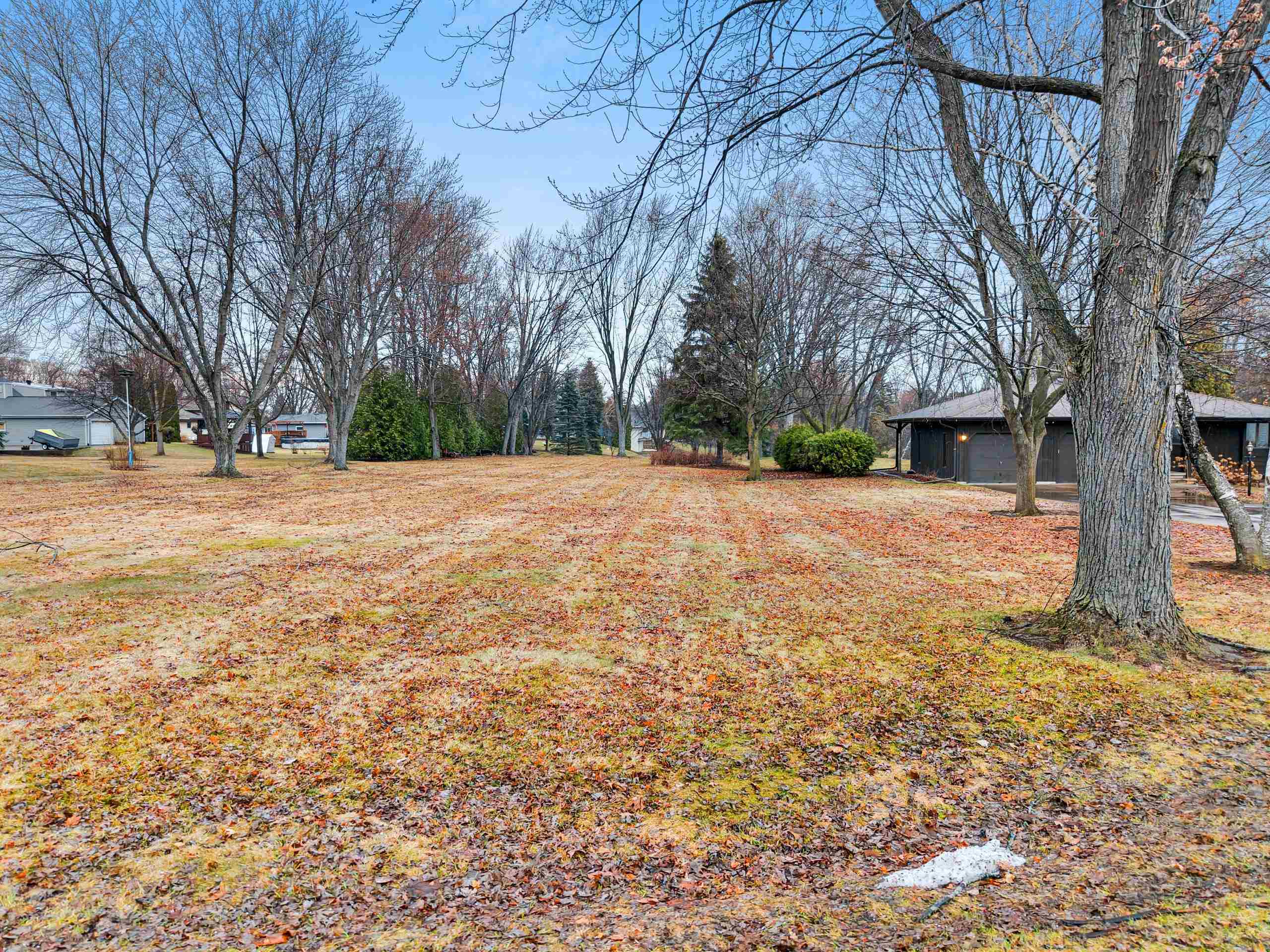 Otte Court Appleton, WI 54915 - Photo 8 of 11