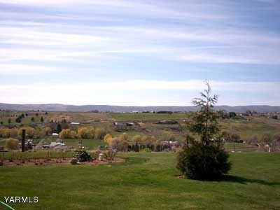 12216 West Barrett Road Yakima, WA 98908 - Photo 20 of 21