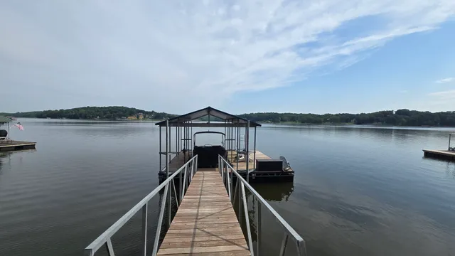 $850,000 | 150 Beaverdam Cabin Road, Camden, TN 38320