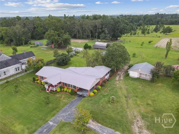 $260,000 | 2195 Montgomery Street, Kite, GA 31049