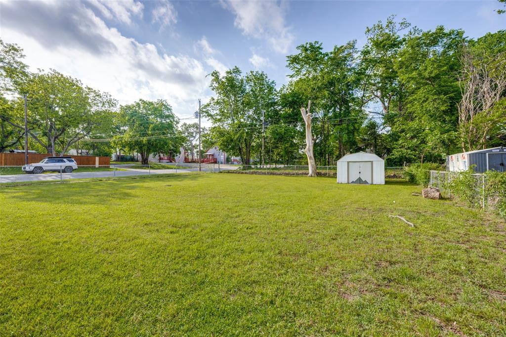 100 West Hull Street Denison, TX 75021 - Photo 32 of 35