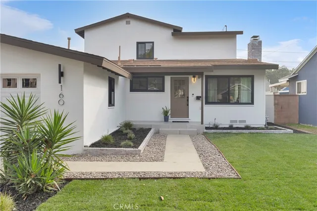 $949,000 | 160 West Harcourt Street, Long Beach, CA 90805
