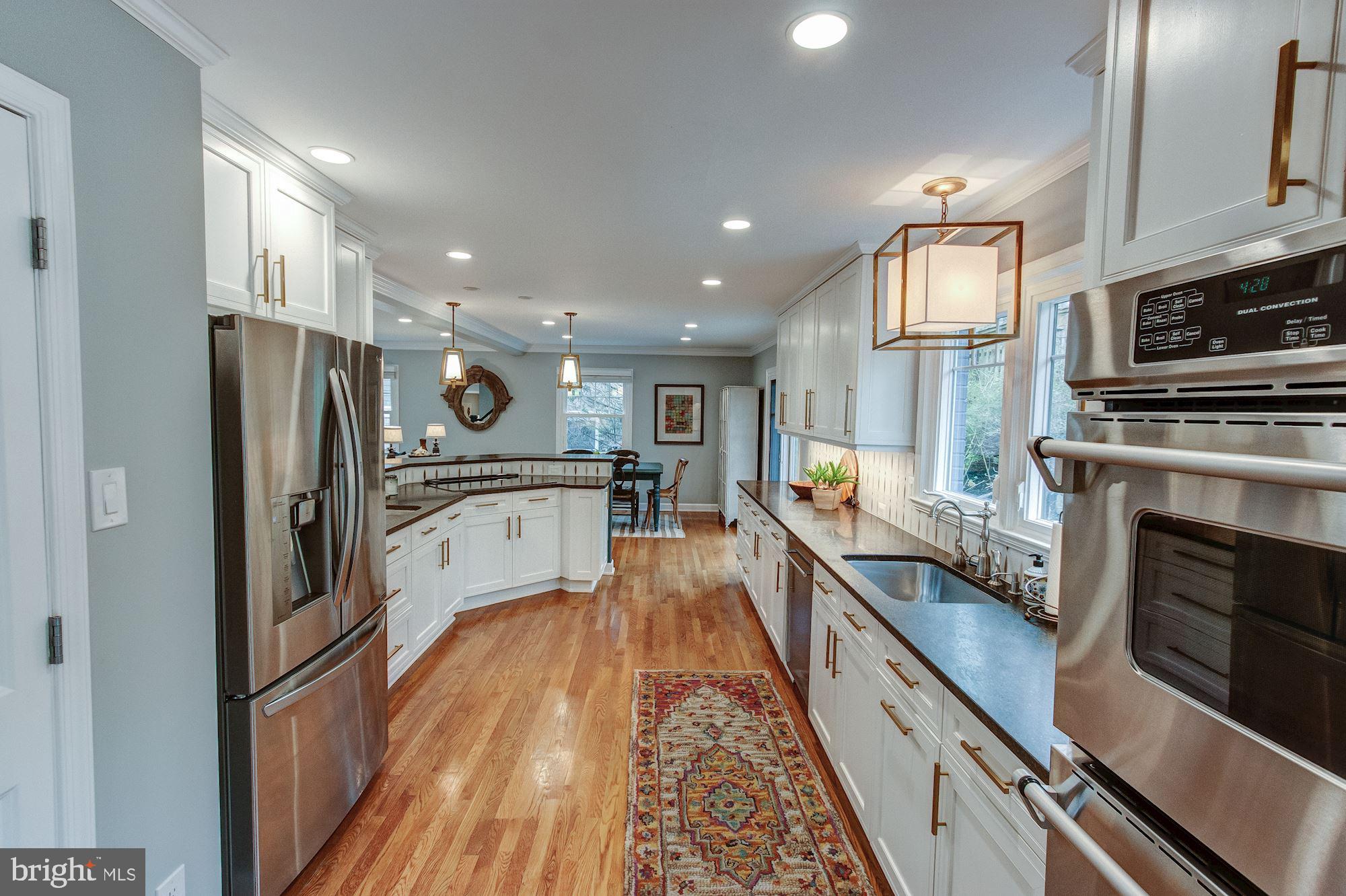 1937 Rhode Island Avenue McLean, VA 22101 - Photo 6 of 31