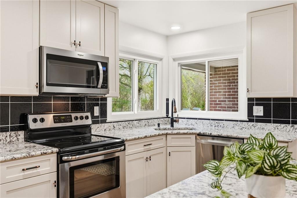 499 Harpers Ferry Road Beaver Falls, PA 15010 - Photo 19 of 44